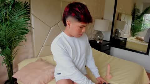  ZANE  online show from December 5, 7:00 pm