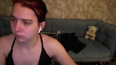 liviashy online show from April 12, 7:29 pm