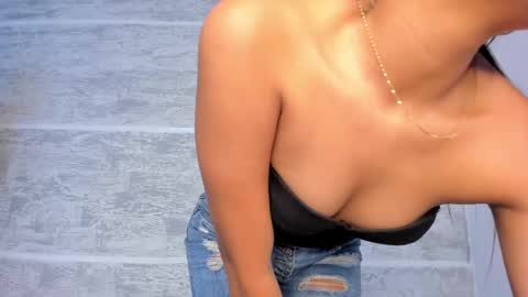 Snapshot of lixy_x chatting on February 15, 2:04 am Lixy x online show from February 15, 2:04 am