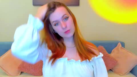 Snapshot of liya_gorgeous chatting on March 4, 5:24 pm liya_gorgeous online show from March 4, 5:24 pm