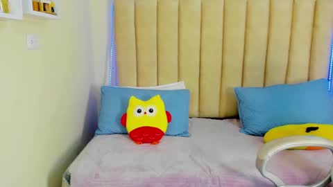 Snapshot of liz_bohemia chatting on January 10, 11:18 pm LIZ online show from January 10, 11:18 pm