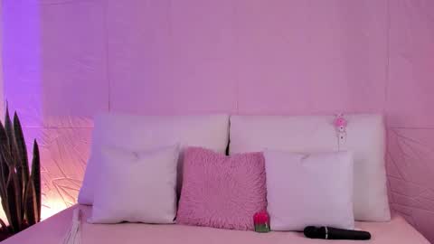    online show from October 29, 1:51 am