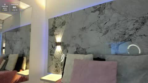 Liz  online show from January 15, 11:41 am