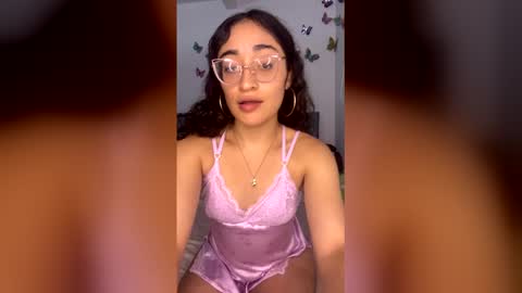 liz_ross_ online show from June 7, 11:54 pm