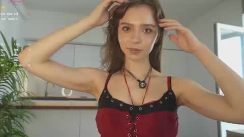 Hello there im Amelia Im new here Lets have fun online show from June 12, 3:16 am