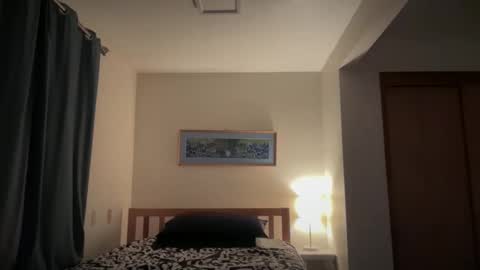 Liz Purr online show from February 11, 3:27 pm