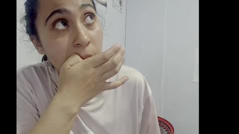 lizz1305 online show from March 12, 3:51 pm