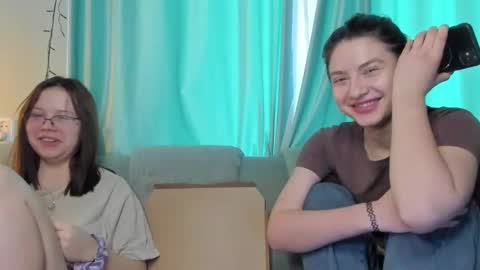 lizzi_muur online show from January 29, 12:13 pm