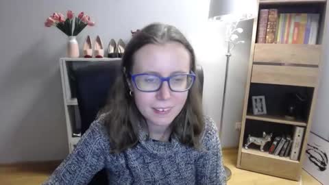 Lizzy online show from November 24, 5:28 am