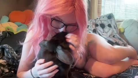 lizzybunny online show from March 3, 4:58 pm