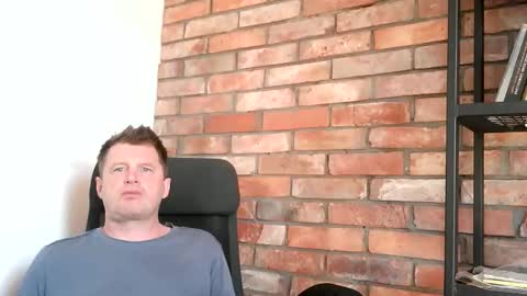lllukasssxxx online show from May 28, 8:56 am