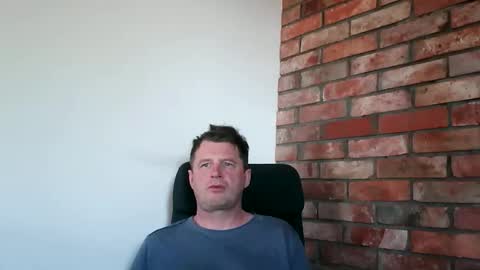 lllukasssxxx online show from May 29, 4:49 pm