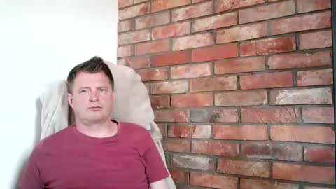 lllukasssxxx online show from May 20, 1:28 pm