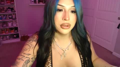 lo_cakez online show from May 6, 5:46 am