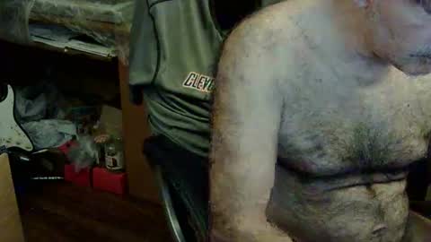 loades182025 online show from November 20, 3:27 am