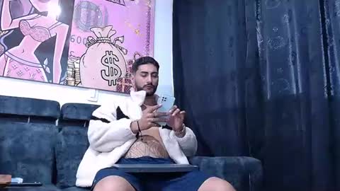 lobocruzlatino online show from January 26, 12:22 pm