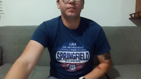 Lobo online show from April 21, 2:51 am