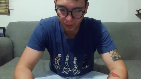 Lobo online show from March 19, 1:44 am