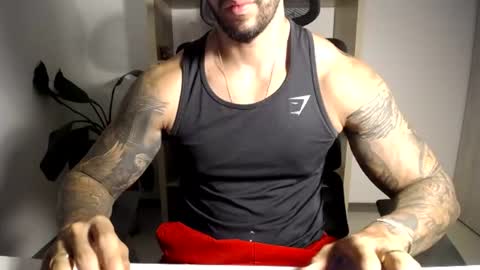 Logan Wolfp online show from June 12, 4:00 am