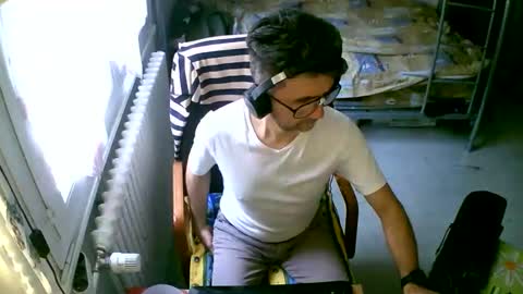 lokoum39 online show from November 19, 12:15 pm