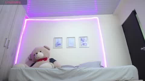 Lola Calypso online show from April 9, 6:19 am