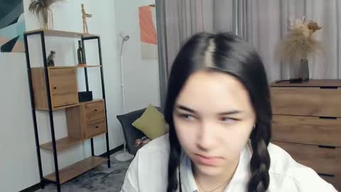 Melina online show from February 11, 10:30 am