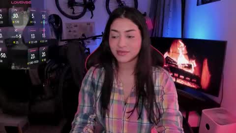lolaasmith_21 online show from February 13, 4:27 am