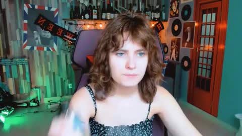 I consider myself the god Loki but life just calls me LOL  online show from October 29, 8:38 am