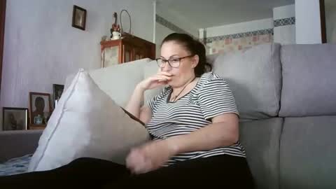 LOLA HUESO y ERIC online show from May 5, 3:40 pm