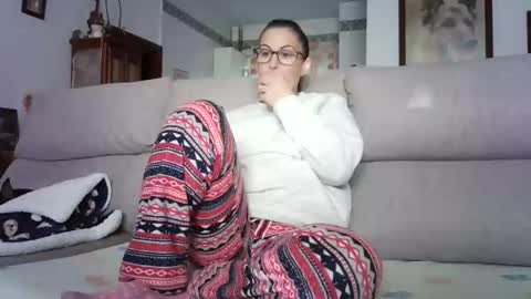 LOLA HUESO y ERIC online show from March 31, 8:37 am