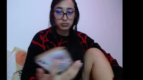 Lolita  online show from May 18, 4:40 am