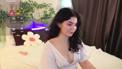 lollyy_pop online show from July 24, 2:09 am