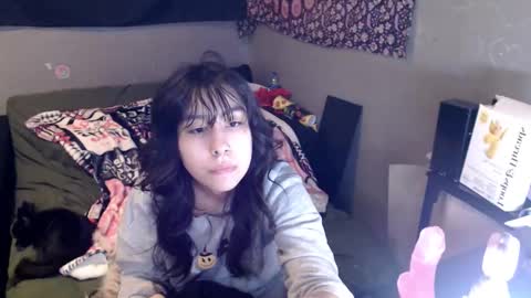 londonray online show from February 21, 8:12 pm