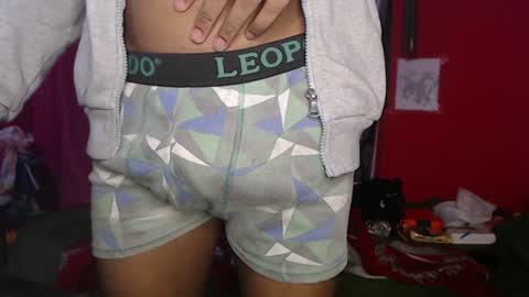 professionalbreastsucker online show from February 6, 9:32 am