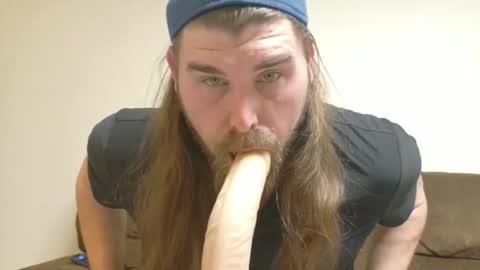 longhairedfreak1921 online show from March 1, 6:45 pm