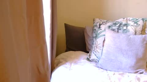 Cutenurse91 online show from June 13, 8:08 pm