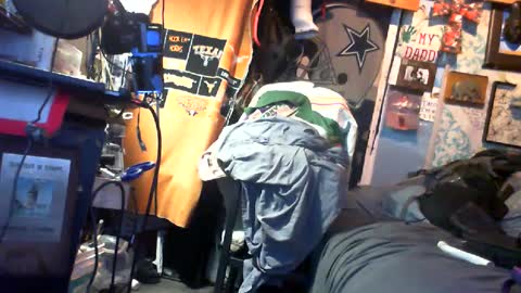 Snapshot of longloadedtx chatting on October 12, 4:16 am Mr. FogoDeChao online show from October 12, 4:16 am