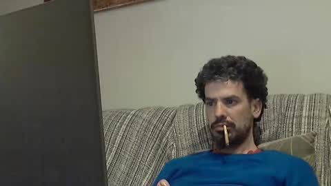 Alejandro Rulitos Twitter longnight55 Intagram 5longnight5 online show from April 1, 9:45 pm