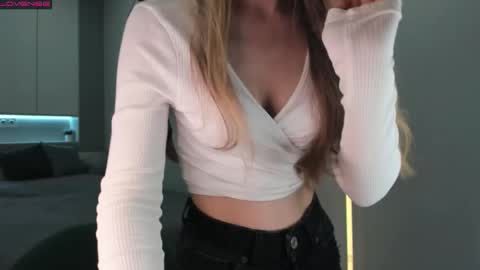 Eva online show from November 29, 3:41 pm