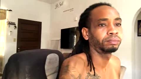 longshaft_ online show from November 17, 1:46 pm