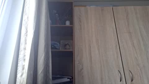 Kelly u can call Kelik online show from January 6, 8:18 am