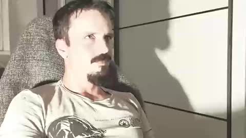 Lucas online show from February 27, 10:57 pm