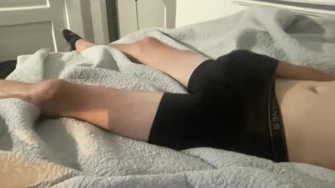 Snapshot of loookinforfunn22 chatting on October 7, 2:29 am First Timeeeeee online show from October 7, 2:29 am