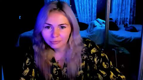 Lora online show from October 29, 2:35 am