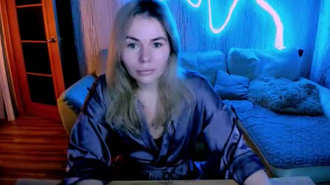 Lora online show from December 15, 3:02 am