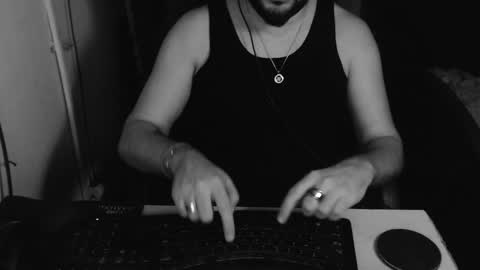 Snapshot of lord_masterx chatting on September 16, 9:29 pm lord_masterx online show from September 16, 9:29 pm