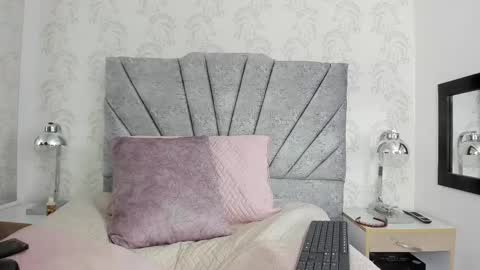 Lorena online show from January 20, 3:28 pm