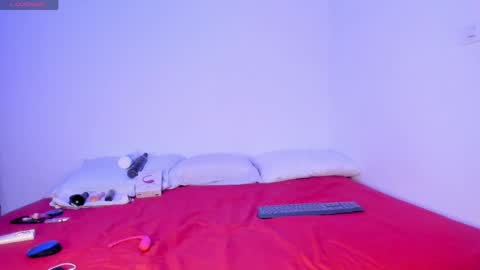 Lorena online show from May 12, 11:03 pm