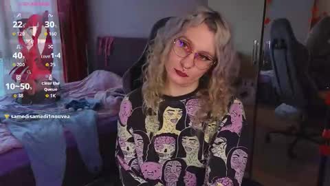 Lori -----------------------------------    online show from September 19, 3:49 pm