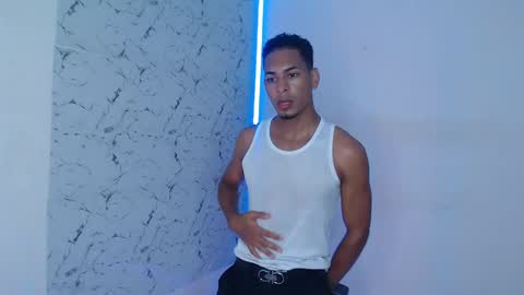 Snapshot of lorian_vikel chatting on September 12, 10:01 pm Lorian Vikel online show from September 12, 10:01 pm